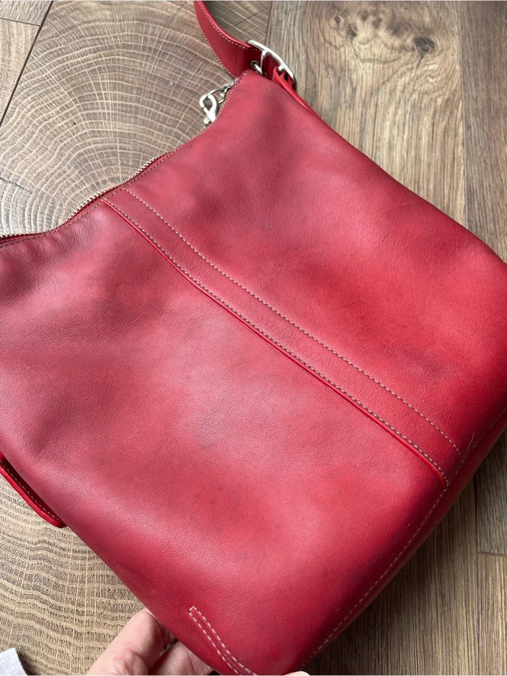 Coach Vintage Legacy Hobo Bag Red Leather 9326 Retro Slim Crossbody Buckle Strap